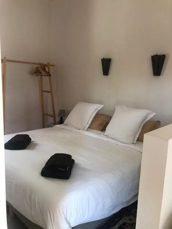 le Mas des Pignes -adults only Aix-en-Provence
