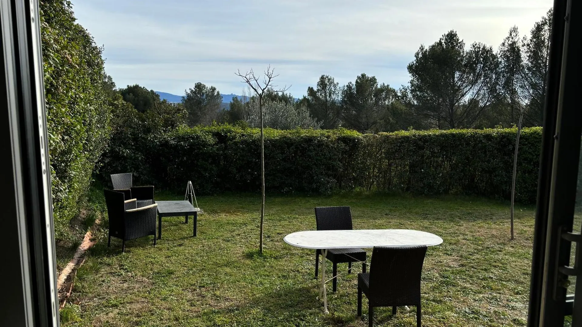 le Mas des Pignes -adults only Aix-en-Provence Couette-café